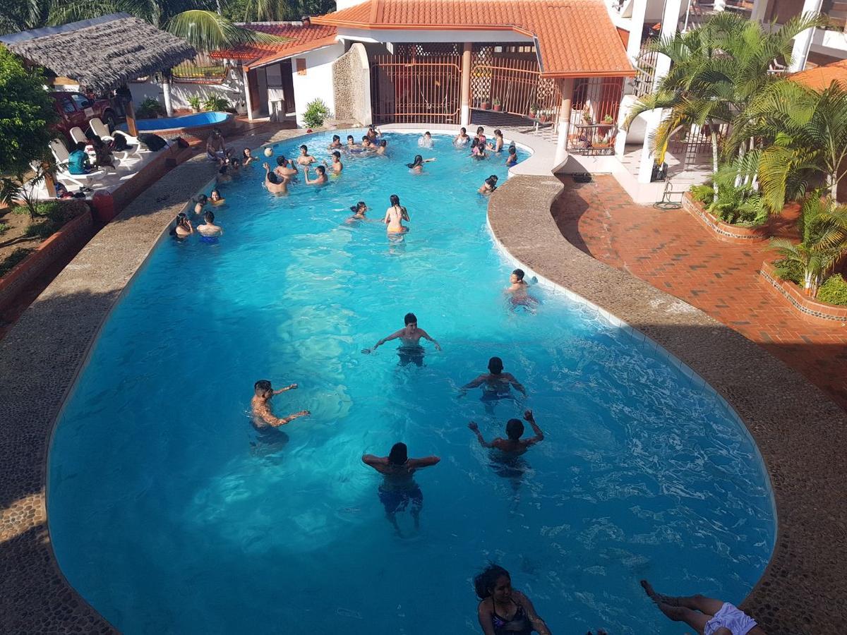 Hotel Takana Rurrenabaque Εξωτερικό φωτογραφία